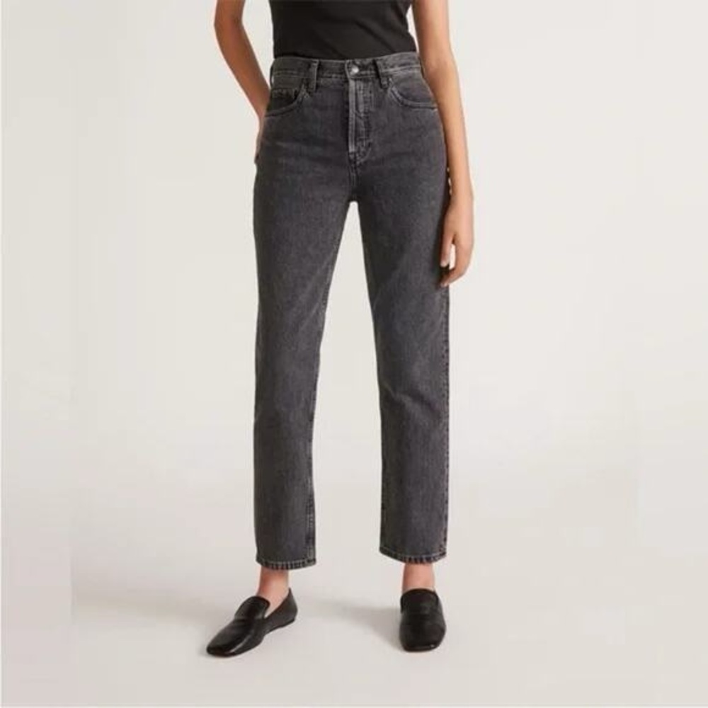 Everlane The Original Cheeky Jean. Size 25 regular